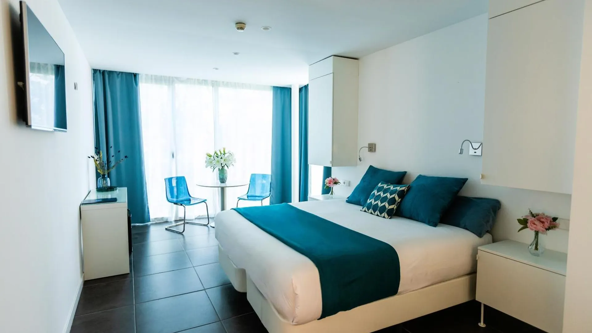 Hotel 54 Barceloneta 3*, Barcelona Spain